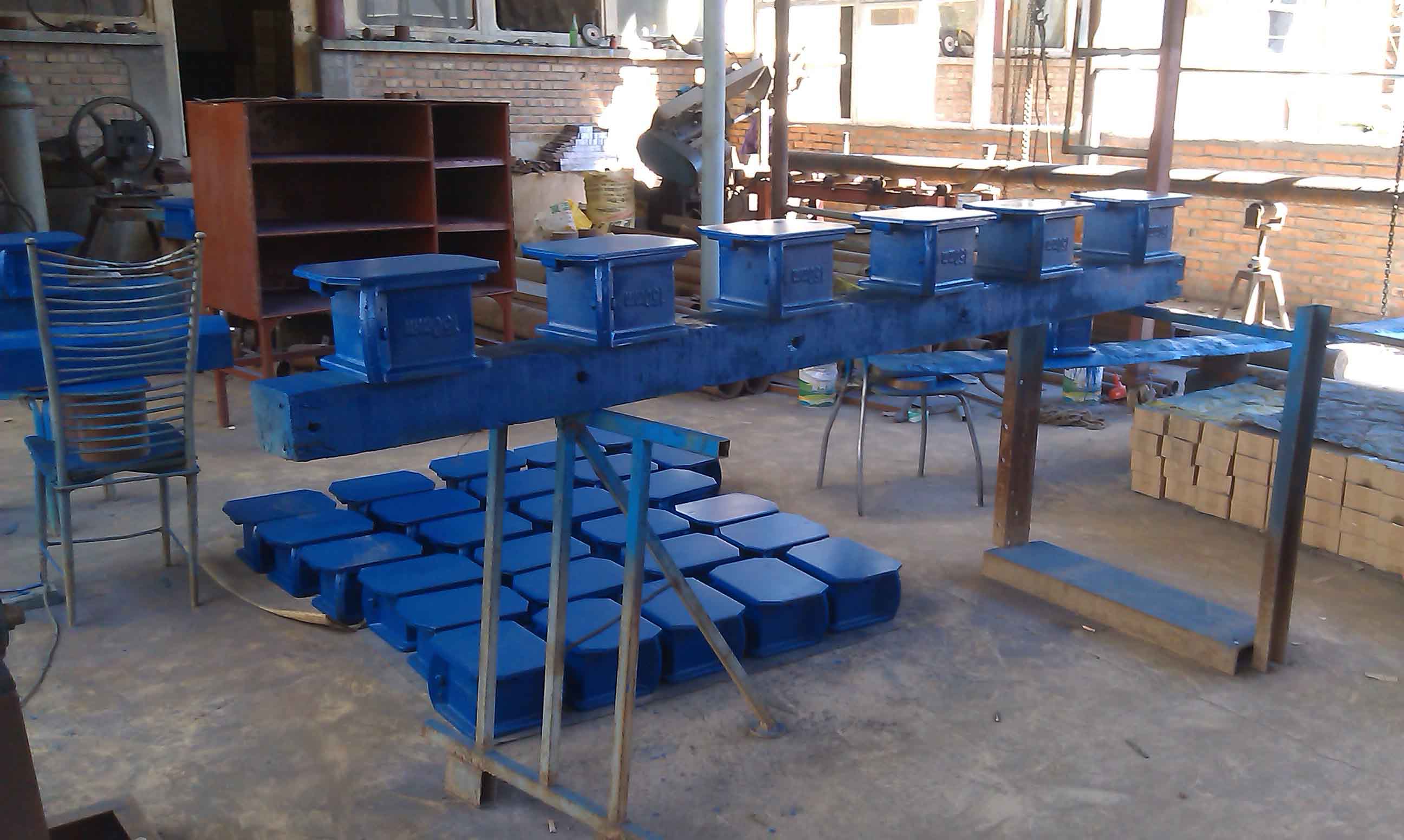 Concrete-Cube-Test-Mould-Cast-Iron--Material--Factory