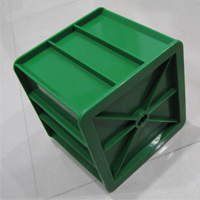 Plastic-Cube-Mould-Picture